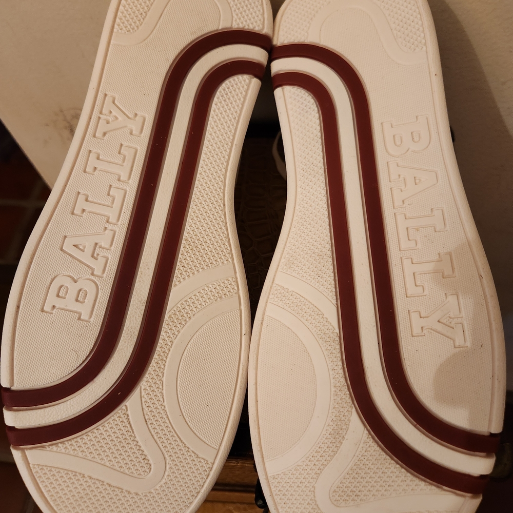 Bally White and Red Sneakers - Picture 6 of 8